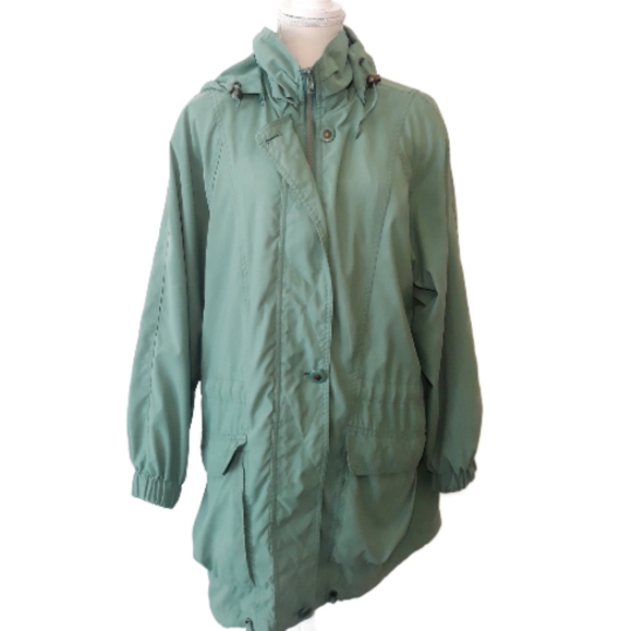 London Fog Jackets & Blazers - Towne London Fog Green Hooded Full Zip Jacket - Size Large Regular